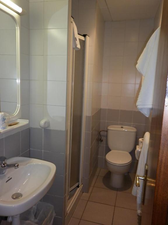 Hôtel Fonda Cerdanya à Puigcerdà Extérieur photo